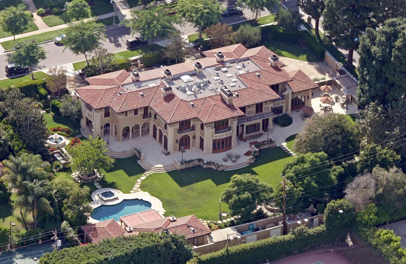 Celebrity Homes