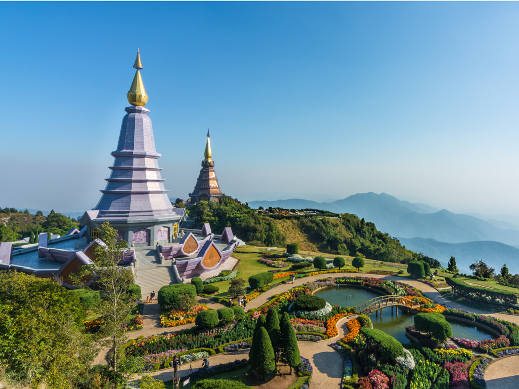 Thailand's Top 6 Spots Lasting Memories with Friends and Fun