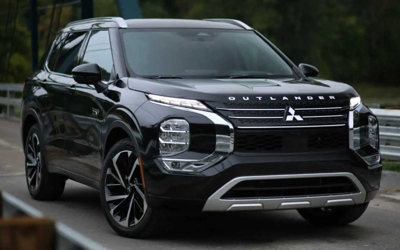 2023 Mitsubishi Outlander