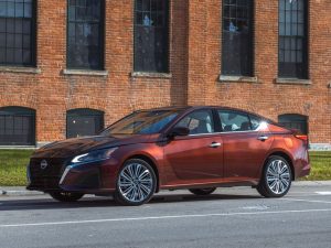 Exterior and Pricing of 2024 Nissan Altima