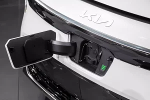 Charging, 2023 Kia Niro