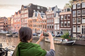 Crafting Unforgettable Family Moments on Netherlands Vacations