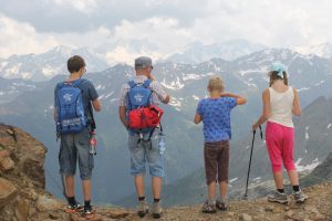  Yellowstone and Grand Teton A Family Adventure in the Wild