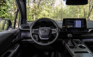 Interior, Comfort, and Cargo of 2023 Toyota Sienna