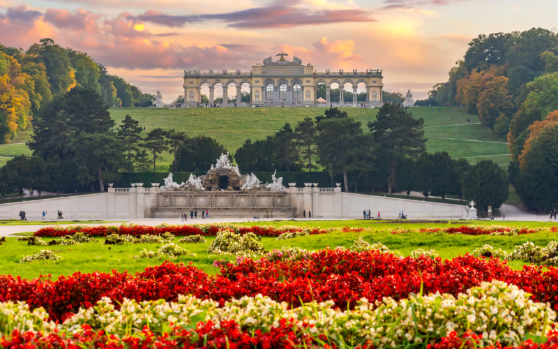 Vienna_s-Hidden-Gems-Picnic-Spots-for-a-Culinary-Escape