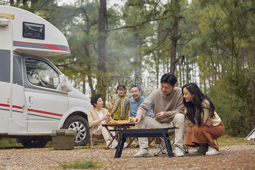 Nomadic Protection FullTime RV Insurance Essentials