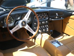 350 GTV Interior