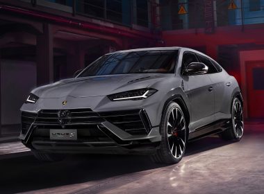 Lamborghini Urus Model Car