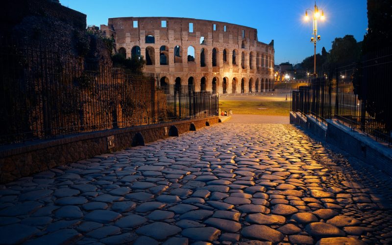 night tours of rome