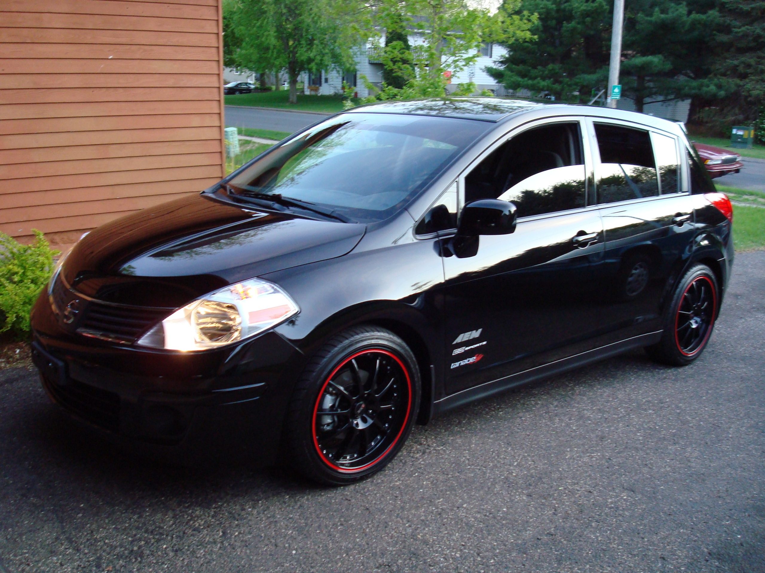 Unveiling the Allure of the Black Nissan Versa