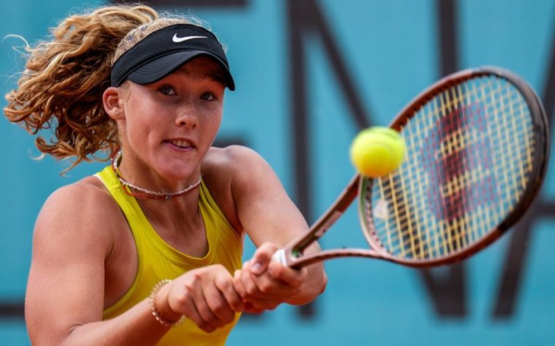 How Teen Sensation Mirra Andreeva Makes Waves at French Open