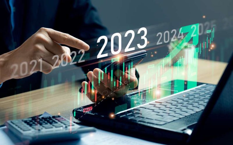 Trends in Personal Finance: Managing Money in 2024