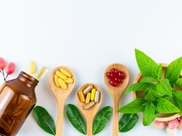 How to Navigate the Complex World of Health Supplements