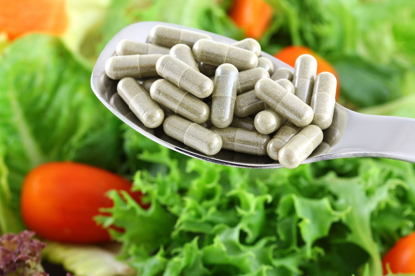 How to Navigate the Complex World of Health Supplements