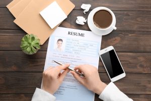 Craft a Resume That Shines: Essential Tips for Job Success