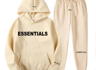 Essentials hoodie